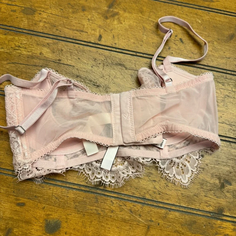 Victorias Secret‎ Pink Lace Demi Bra Push Up Non Padded 32D